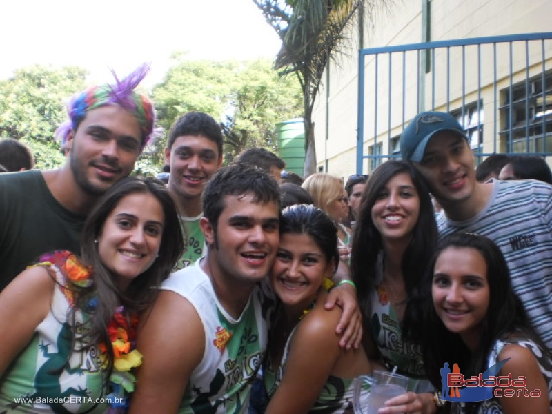 Balada: Fotos do Carnaval 2012 com o Bloco K-Lango Doido em Ouro Preto / Minas Gerais