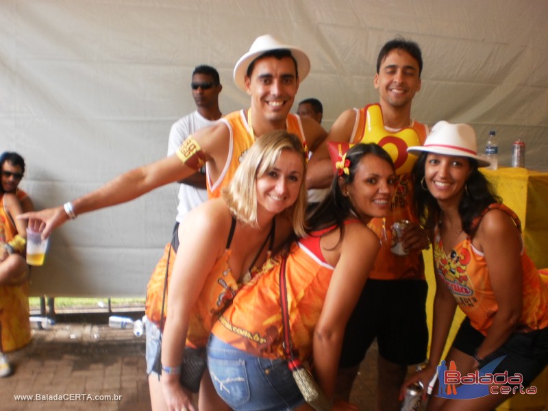 Balada: Fotos do Bloco da Praia no Carnaval de Ouro Preto / MG com a presena de MR CATRA, MOLEJO e DJ CLIO NEGRO