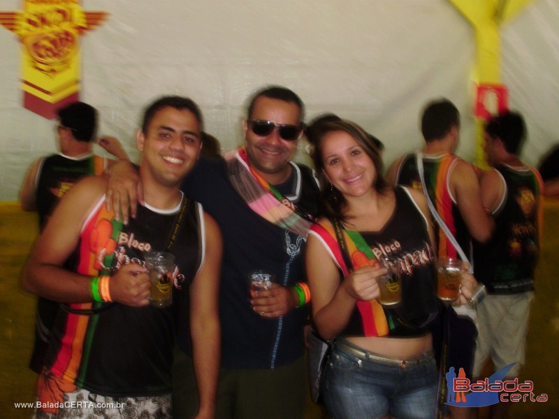 Balada: Fotos do Bloco Chapado no Carnaval de Ouro Preto / MG com a presena de PAULLA MIRELLA(AX), NATIRUTS e DJ RHOMMEL