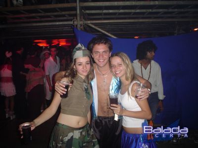 Balada: Fotos de S�bado na Mega Fantasie