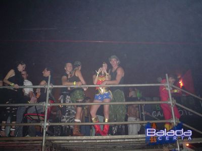 Balada: Fotos de S�bado na Mega Fantasie