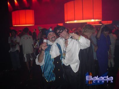 Balada: Fotos de S�bado na Mega Fantasie
