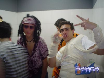 Balada: Fotos de S�bado na Mega Fantasie