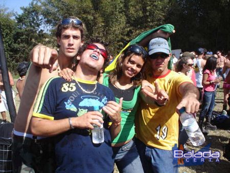 Balada: Fotos da Rave Xxxperience em Campinas no Hotel Fazenda 4 Esta��es