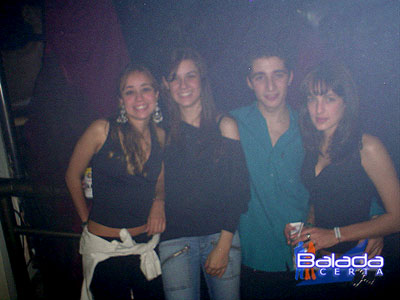 Balada: Fotos na Ibiza