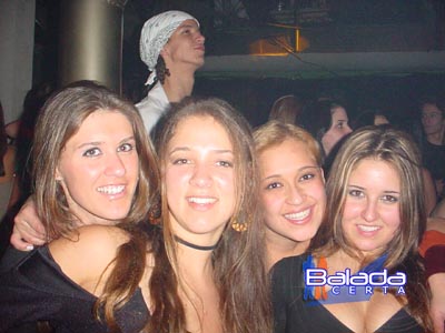 Balada: Fotos na Ibiza