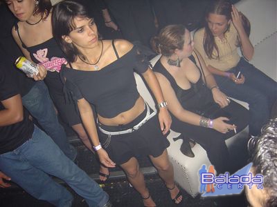 Balada: Fotos na Ibiza