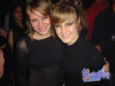 Balada: Fotos na Ibiza