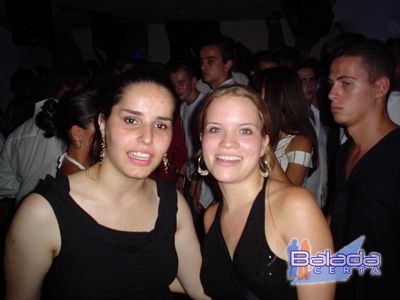 Balada: Fotos de s�bado na Ibiza