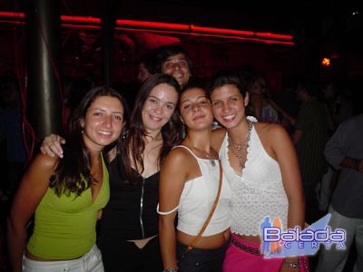 Balada: Fotos de s�bado na Ibiza