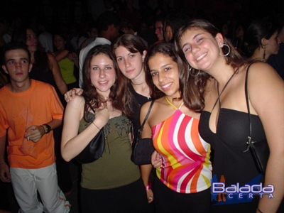 Balada: Fotos de Sexta na Ibiza