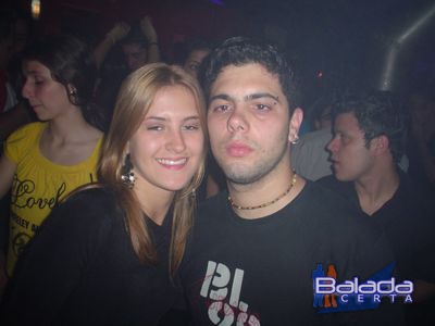 Balada: Fotos de Sexta-feira na Ibiza