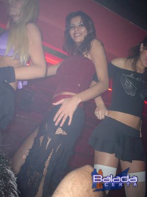 Balada: Fotos de Sexta-feira na Ibiza