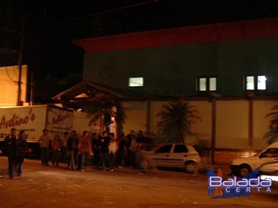 Balada: Fotos de S�bado no Avelinos SP for teens com Paulinho Vilhena