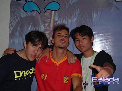 Balada: Paulinho Vilhena e a equipe do BaladaCERTA no S�bado do Avelinos SP for teens