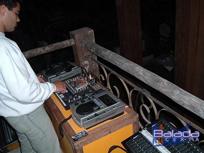 Balada: Fotos de S�bado no Avelinos SP for teens com Paulinho Vilhena