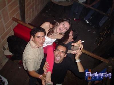Balada: Fotos de S�bado no Avelinos SP
