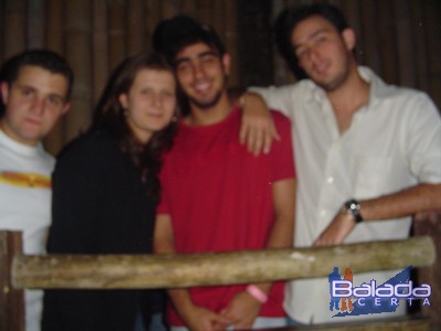 Balada: Fotos de S�bado no Avelinos SP