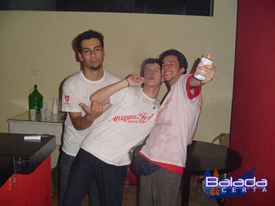 Balada: Fotos de S�bado na Anocam Fest
