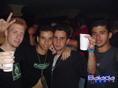 Balada: Fotos de S�bado na Anocam Fest