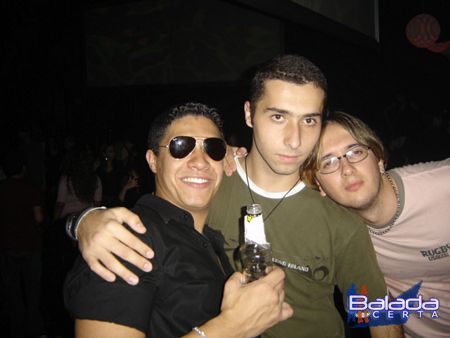 Balada: Fotos de S�bado na e-muzik