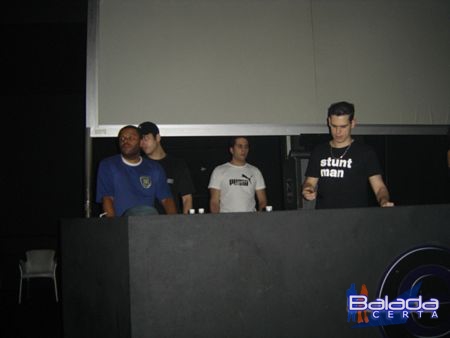 Balada: Fotos de S�bado na e-muzik