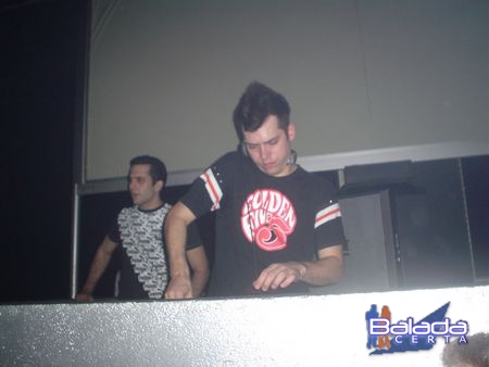 Balada: Fotos de S�bado no anivers�rio do Dj Breder na e-muzik