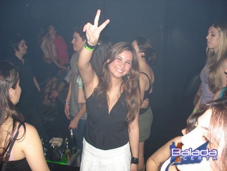 Balada: Fotos de S�bado no anivers�rio do Dj Breder na e-muzik