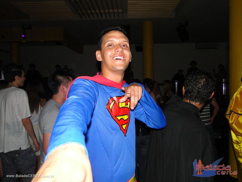 Balada: Fotos da festa a fantasia no �bano em S�o Paulo/SP