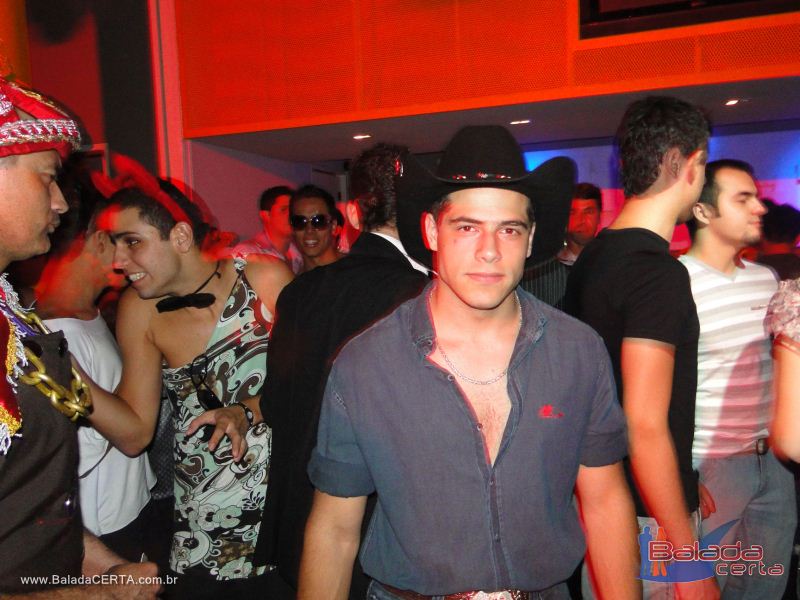 Balada: Fotos da festa a fantasia no �bano em S�o Paulo/SP