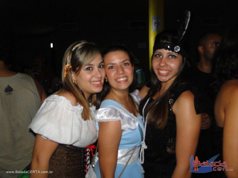 Balada: Fotos da festa a fantasia no �bano em S�o Paulo/SP