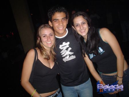 Balada: Fotos de Sexta-feira no Planet Pop Festival 2005