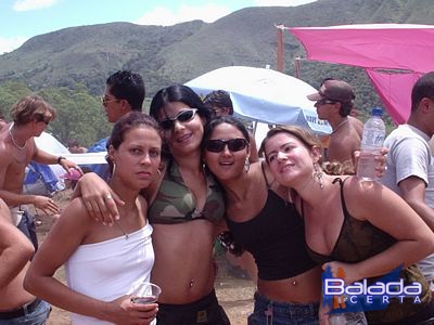 Balada: Fotos de S�bado e Domingo na Rave Injoy