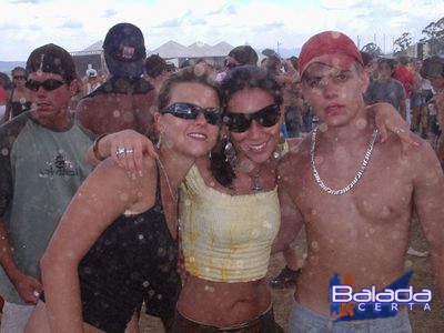 Balada: Fotos de S�bado e Domingo na Rave Injoy