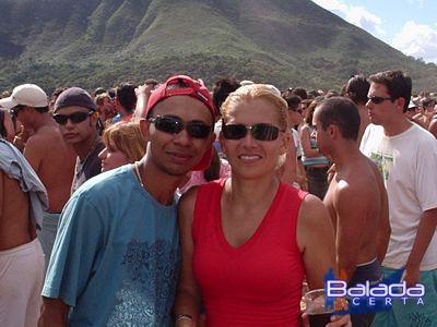 Balada: Fotos de S�bado e Domingo na Rave Injoy