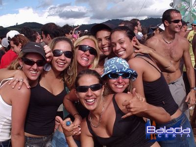 Balada: Fotos de S�bado e Domingo na Rave Injoy