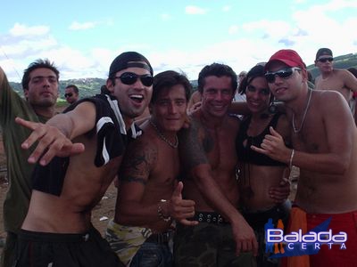 Balada: Fotos de S�bado e Domingo na Rave Injoy