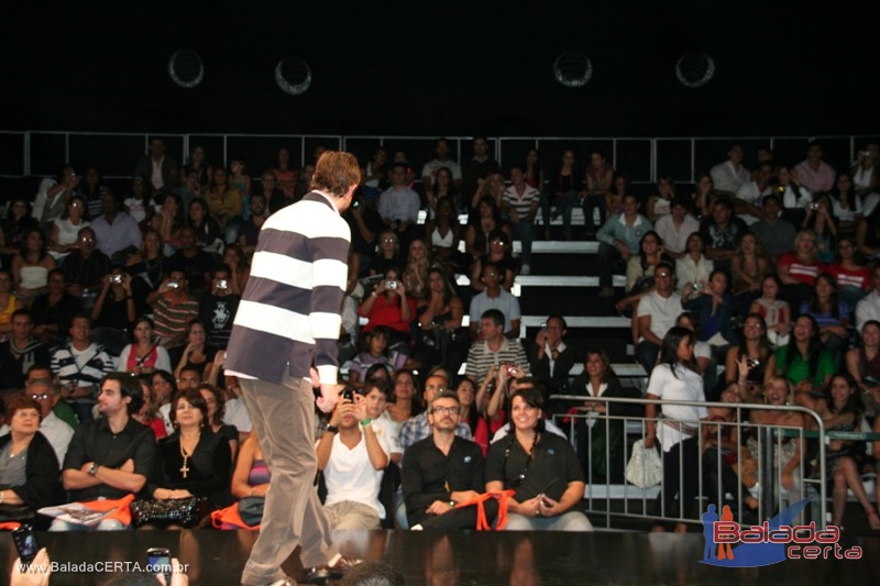 Balada: Fotos de quinta-feira na Claro Park Fashion em Bras�lia/DF