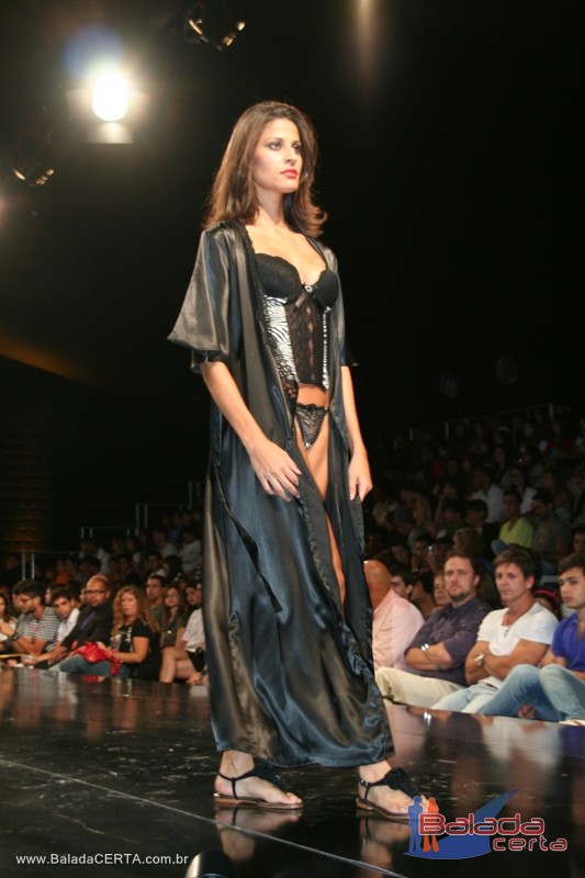 Balada: Fotos de quinta-feira na Claro Park Fashion em Bras�lia/DF