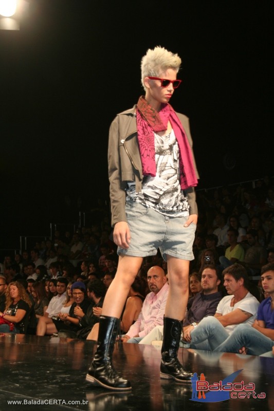 Balada: Fotos de quinta-feira na Claro Park Fashion em Bras�lia/DF