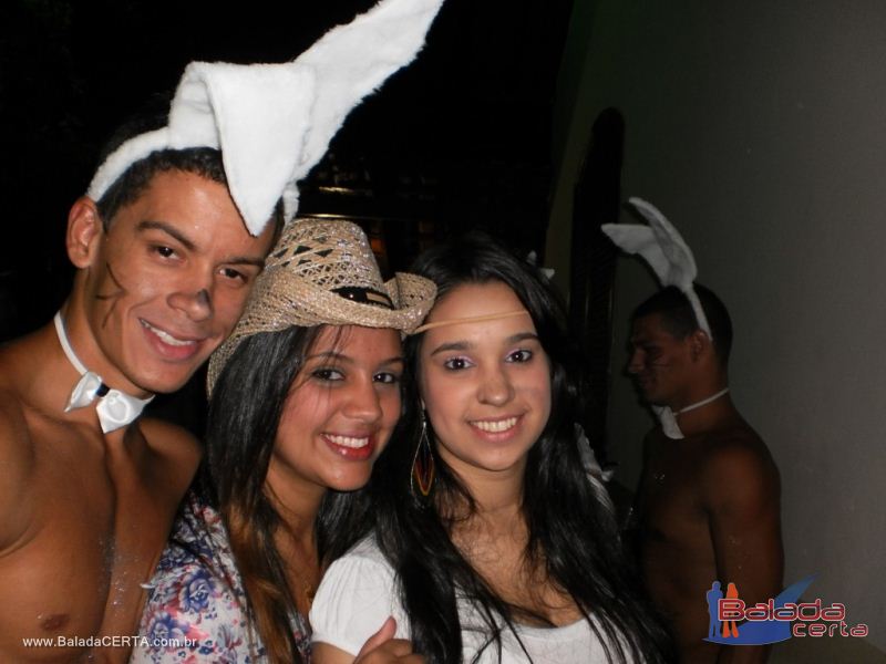 Balada: Fotos da festa a fantasia na Rep�blica Chaparral em Ouro Preto/MG