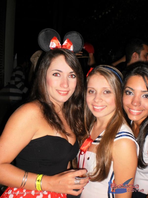 Balada: Fotos da festa a fantasia na Rep�blica Chaparral em Ouro Preto/MG