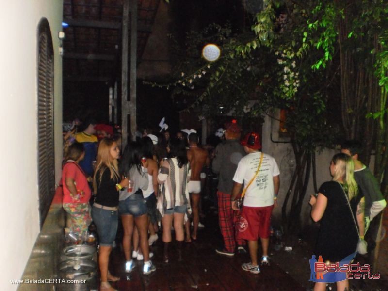 Balada: Fotos da festa a fantasia na Rep�blica Chaparral em Ouro Preto/MG