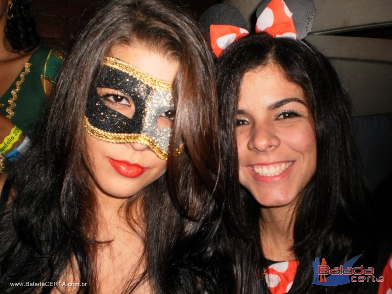 Balada: Fotos da festa a fantasia na Rep�blica Chaparral em Ouro Preto/MG