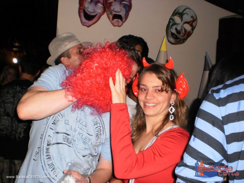Balada: Fotos da festa a fantasia na Rep�blica Chaparral em Ouro Preto/MG
