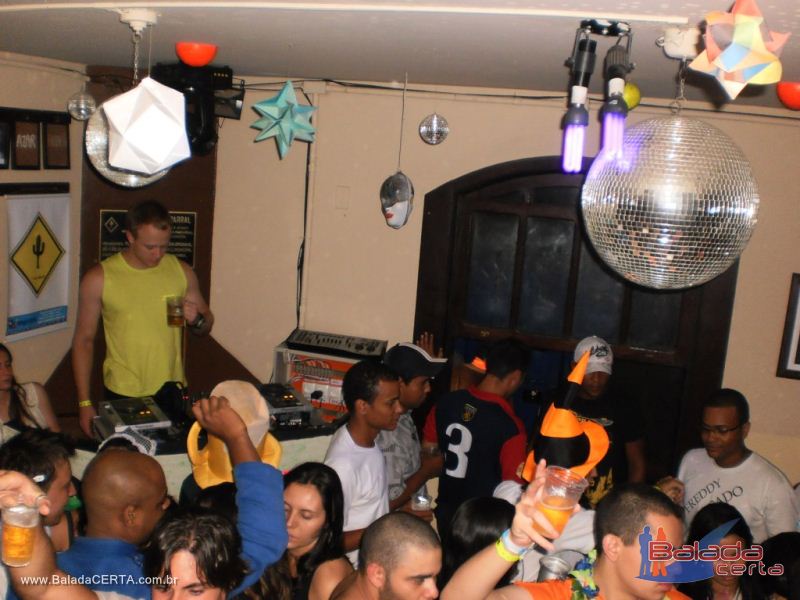 Balada: Fotos da festa a fantasia na Rep�blica Chaparral em Ouro Preto/MG