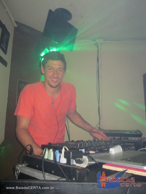 Balada: Fotos da Festa Cabar� na Rep�blica Chaparral em Ouro Preto / MG