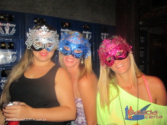 Balada: Fotos da Festa Cabar� na Rep�blica Chaparral em Ouro Preto / MG