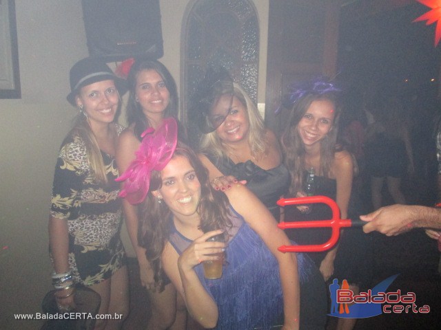 Balada: Fotos da Festa Cabar� na Rep�blica Chaparral em Ouro Preto / MG