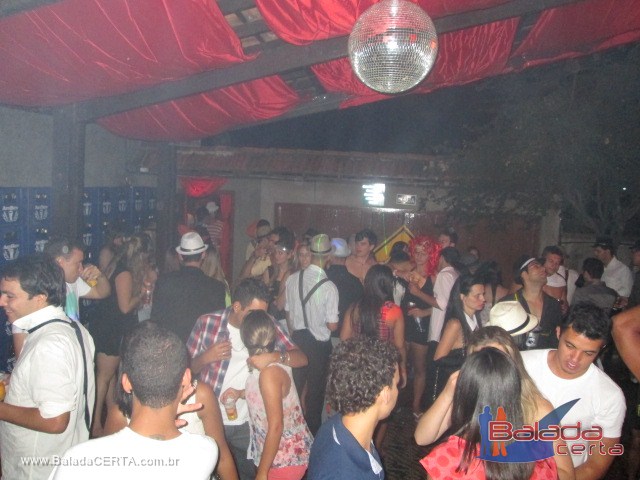 Balada: Fotos da Festa Cabar� na Rep�blica Chaparral em Ouro Preto / MG